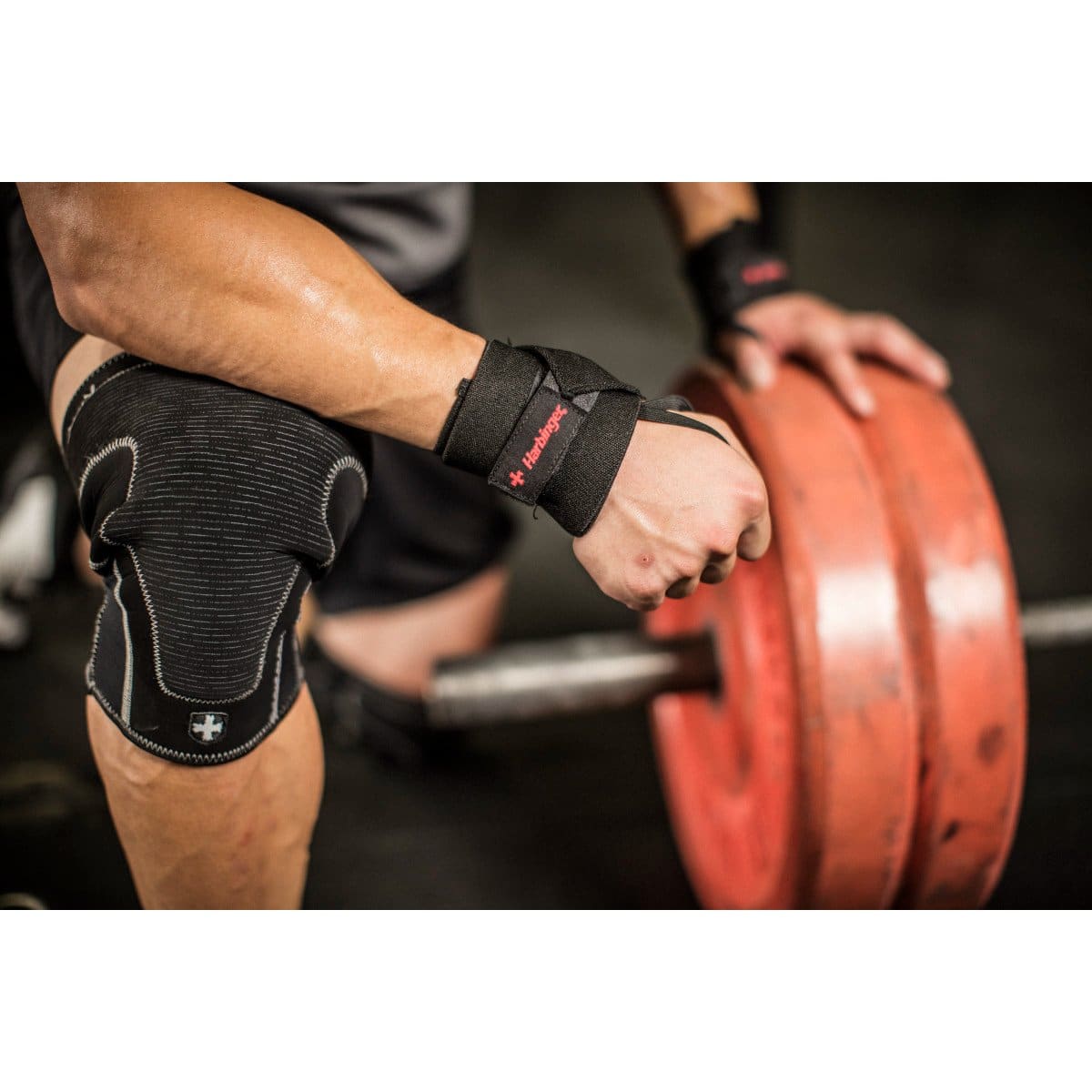 Thumb Loop Wrist Wrap